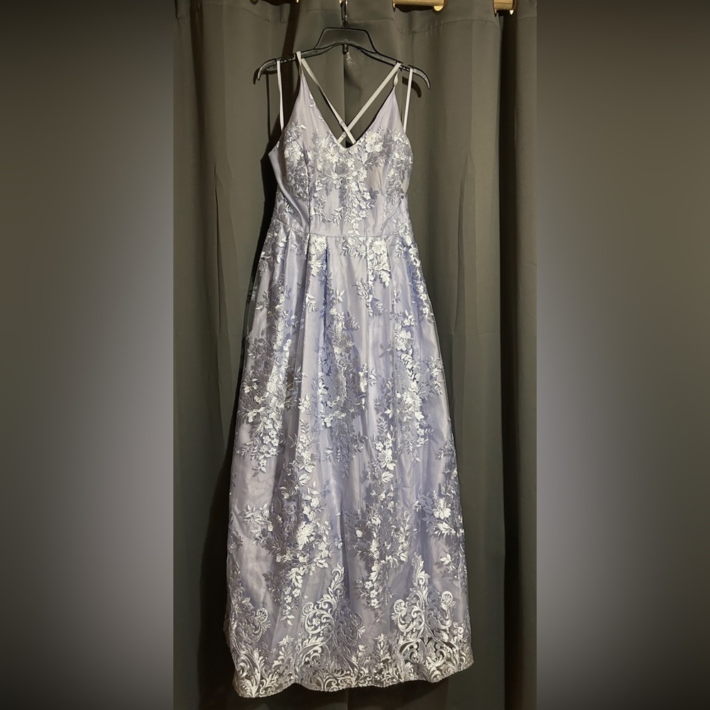 Elegant Lavender Floral Dress